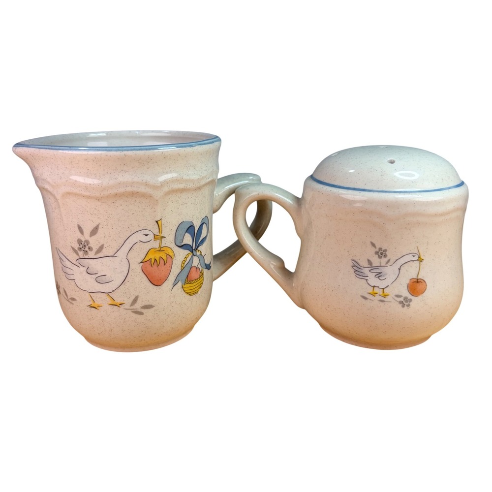 International Stoneware Marmalade Creamer Jug and Salt Shaker Goose Strawberry